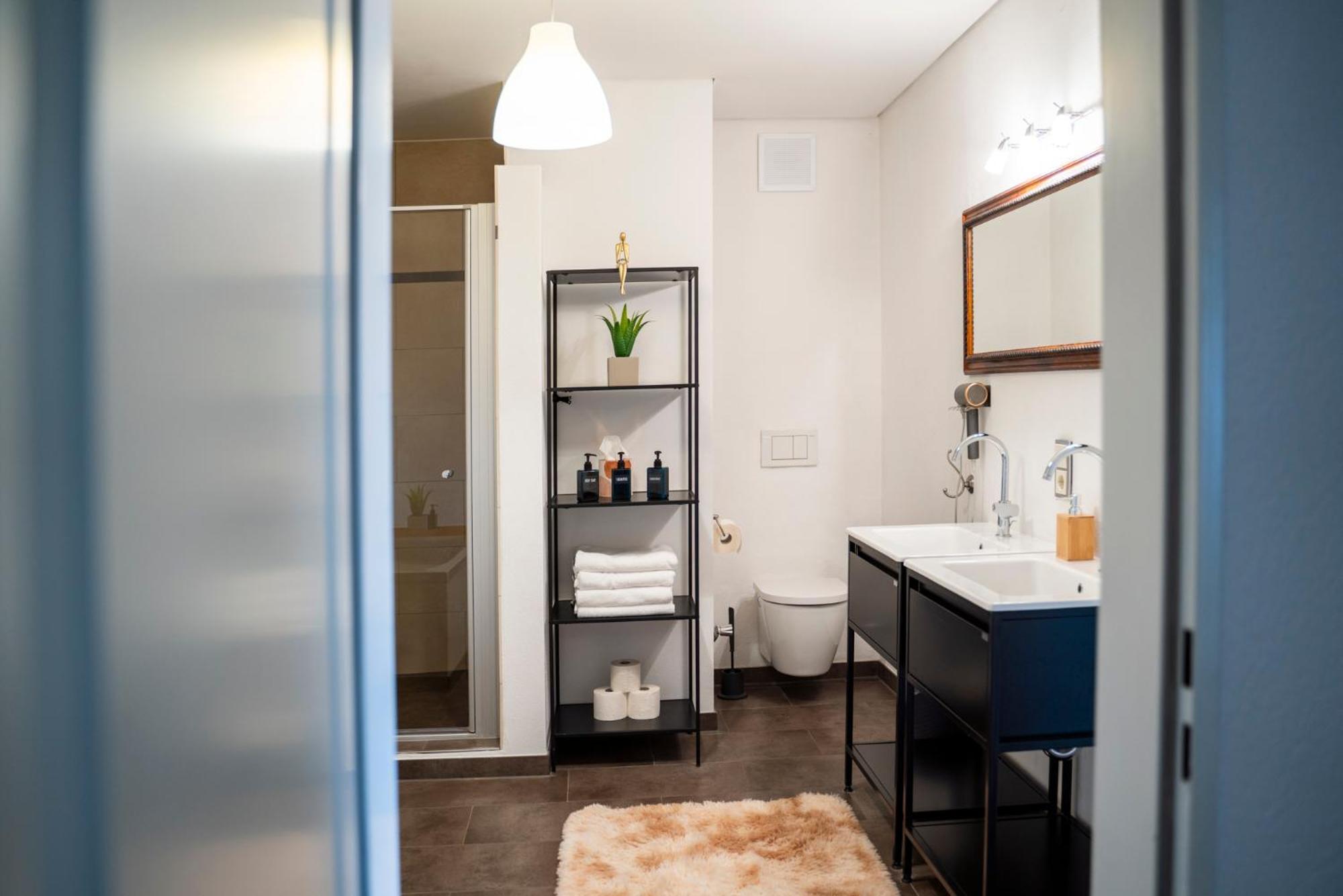 Appartement 130M2 Loft - Balkon, Smart Tv, Badewanne, Kaffee à Rosenheim Extérieur photo